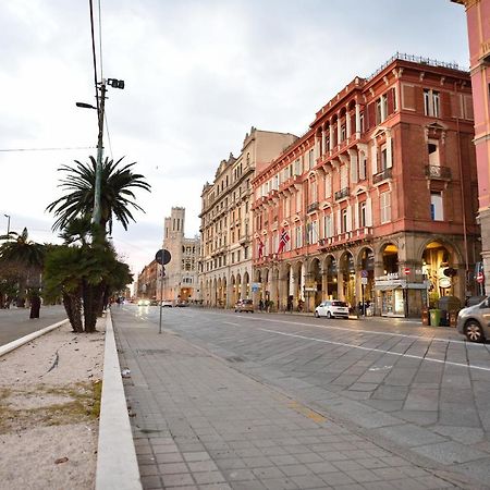 Almari Bed and Breakfast Cagliari Exteriör bild
