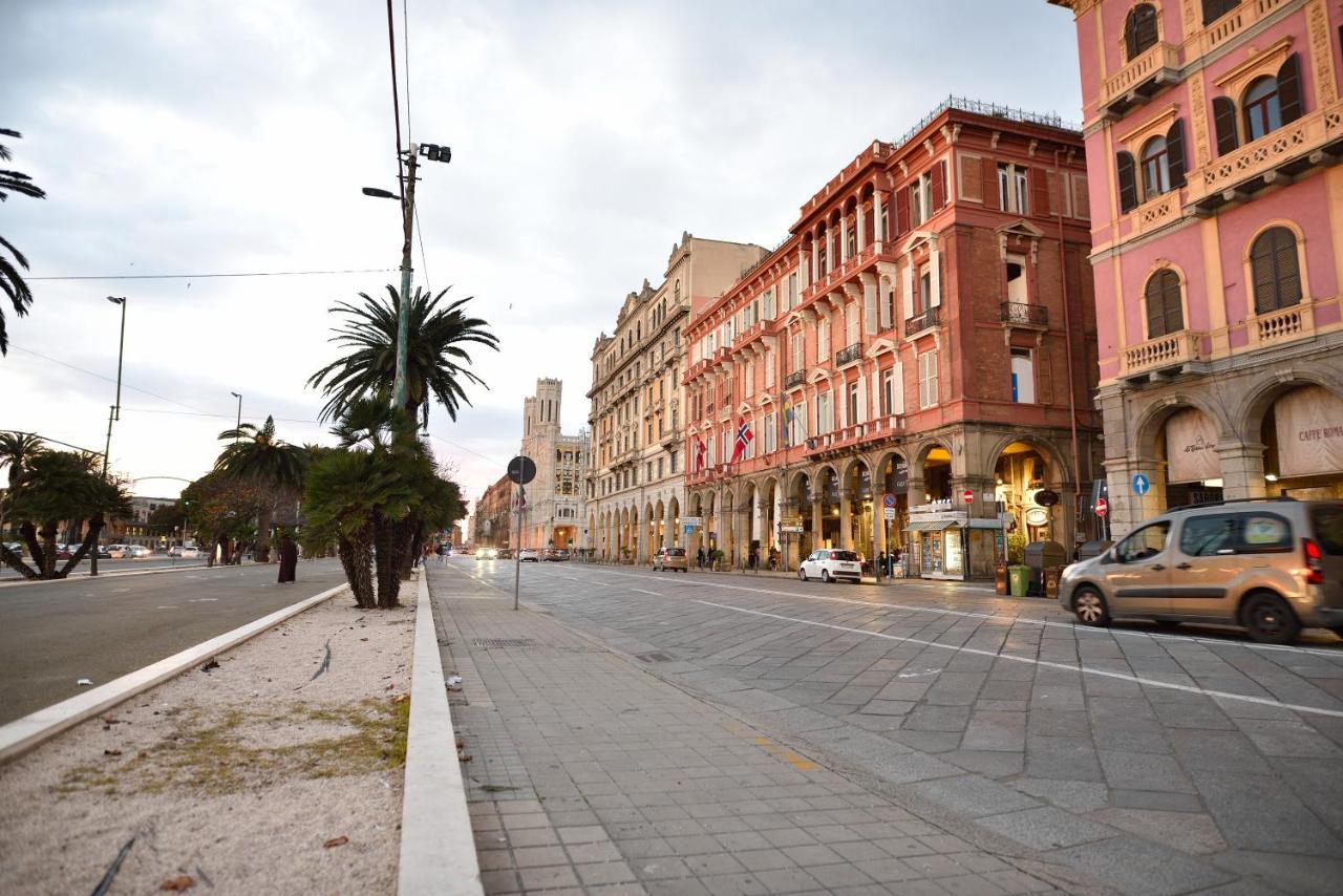 Almari Bed and Breakfast Cagliari Exteriör bild